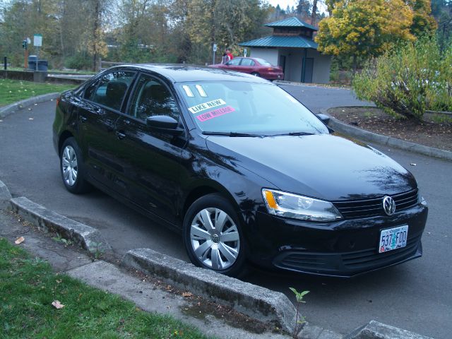 Volkswagen Jetta 2011 photo 2