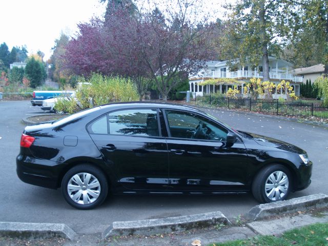 Volkswagen Jetta 2011 photo 4