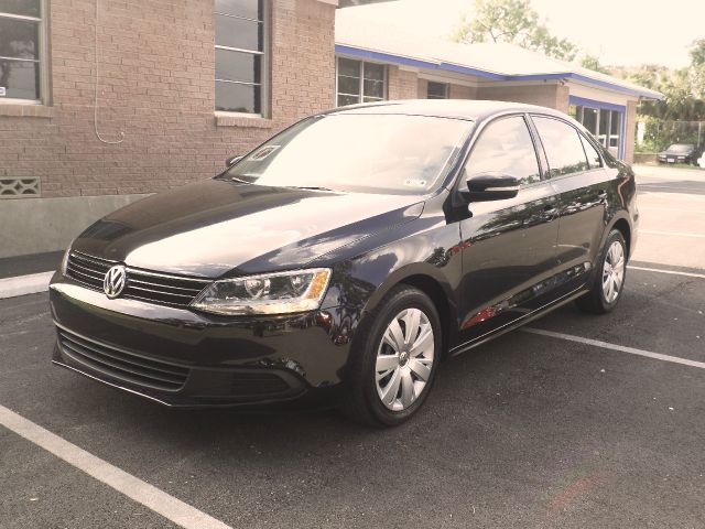 Volkswagen Jetta 2012 photo 2