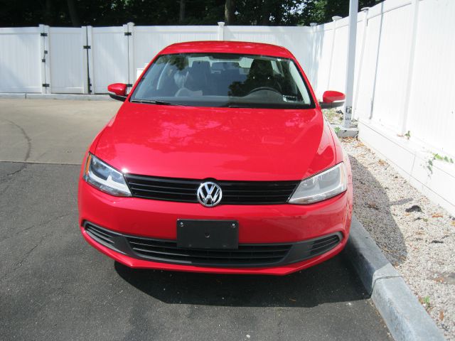 Volkswagen Jetta 2012 photo 2