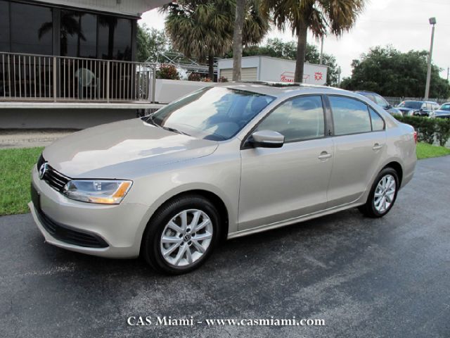 Volkswagen Jetta 2012 photo 4