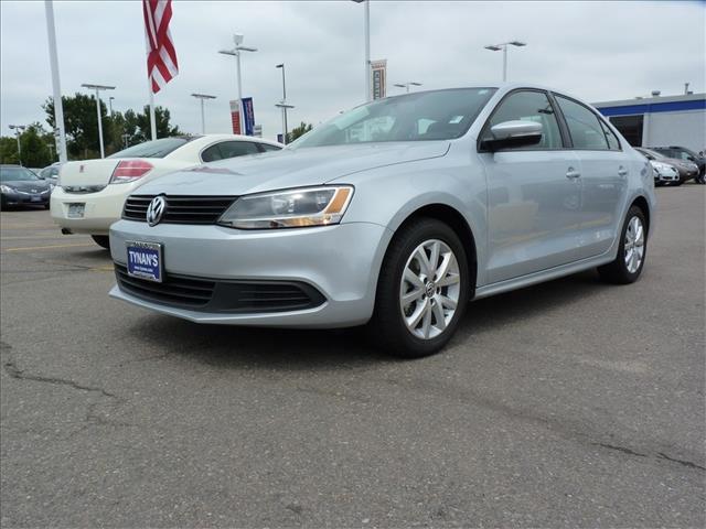 Volkswagen Jetta 2012 photo 4