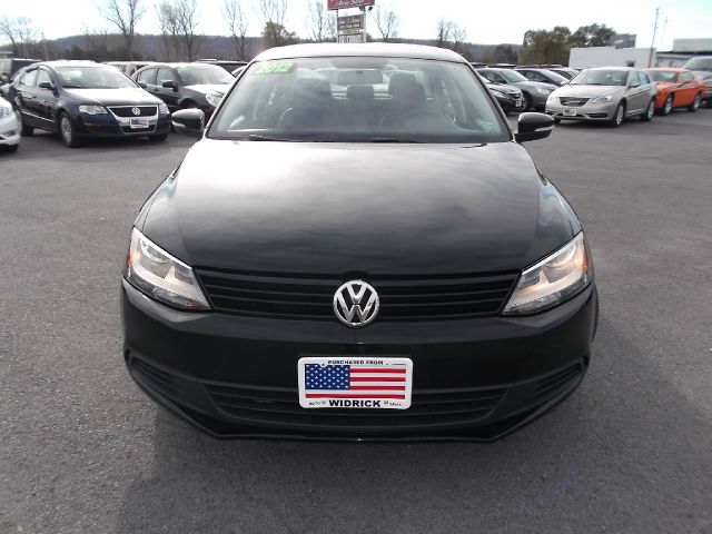 Volkswagen Jetta 2012 photo 4