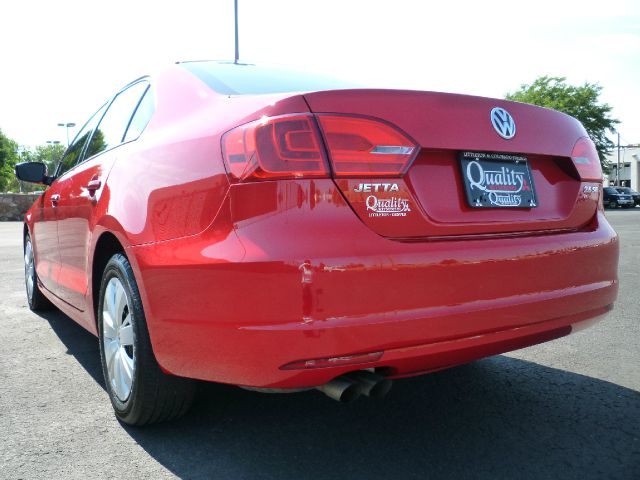 Volkswagen Jetta 2012 photo 3