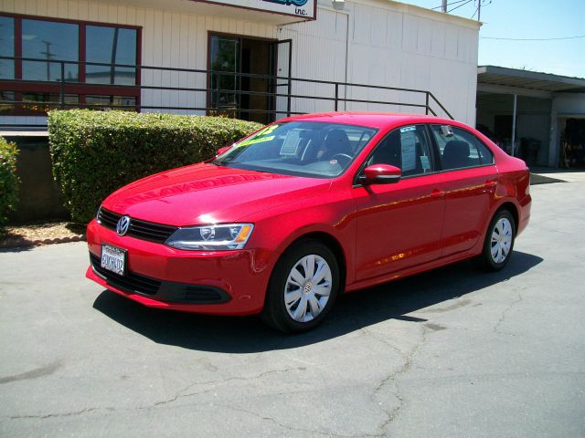 Volkswagen Jetta 2012 photo 2