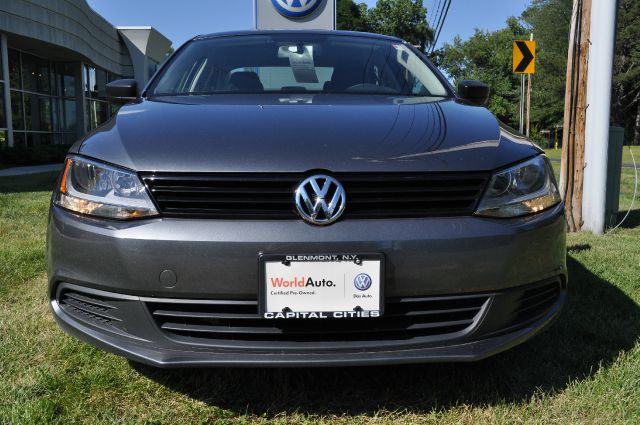 Volkswagen Jetta 2012 photo 1