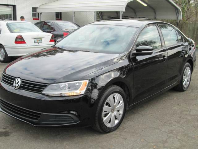 Volkswagen Jetta 2012 photo 4