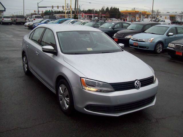 Volkswagen Jetta Reg Cab 111.2 Inch WB 2WD LS Truck Sedan