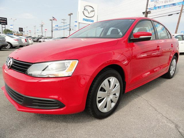 Volkswagen Jetta 2012 photo 4