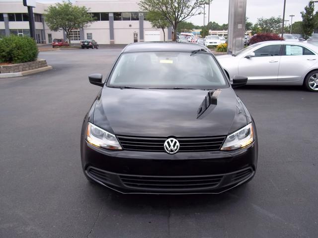 Volkswagen Jetta 2012 photo 3