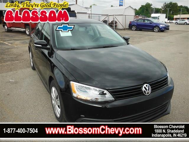 Volkswagen Jetta 2012 photo 4