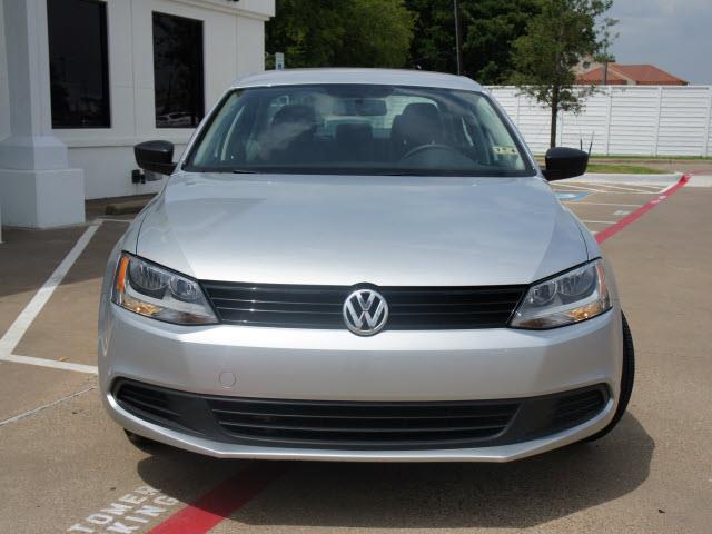 Volkswagen Jetta 2012 photo 1