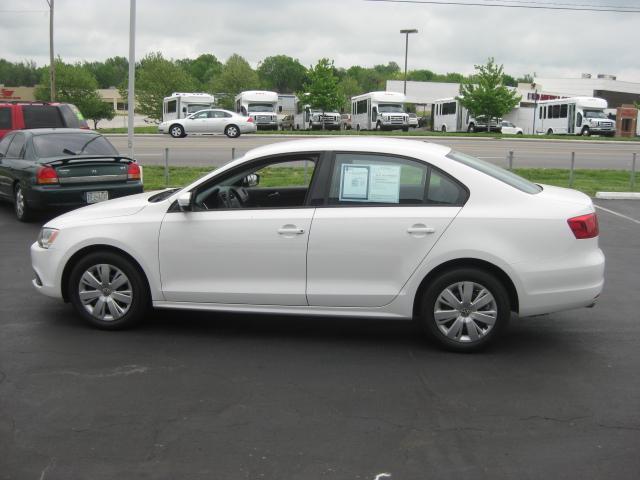 Volkswagen Jetta 2012 photo 17