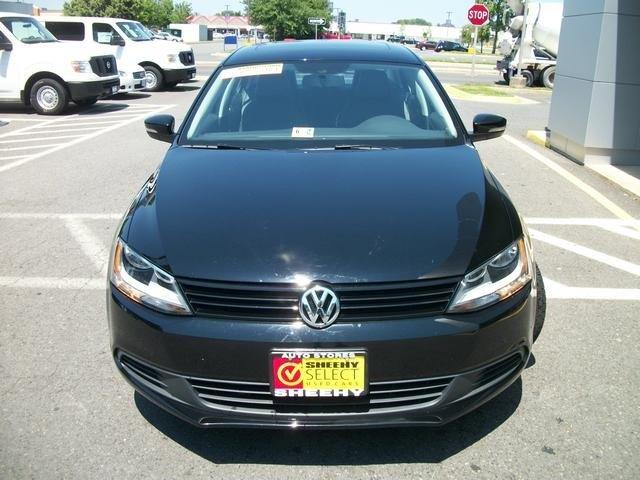 Volkswagen Jetta 2012 photo 3