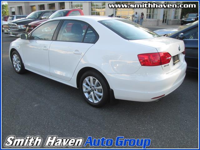 Volkswagen Jetta 2012 photo 13