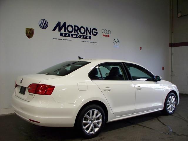 Volkswagen Jetta 2013 photo 3