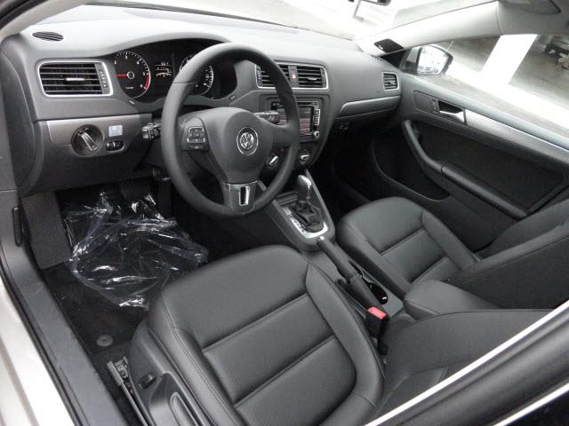 Volkswagen Jetta 2013 photo 1