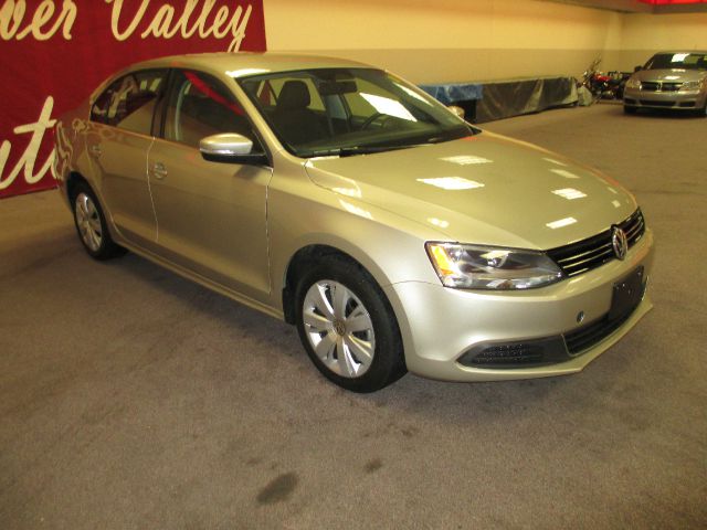 Volkswagen Jetta 2013 photo 2