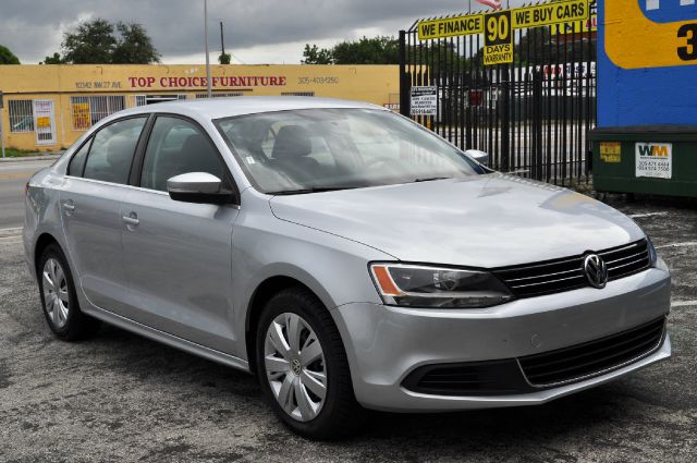 Volkswagen Jetta 2013 photo 1