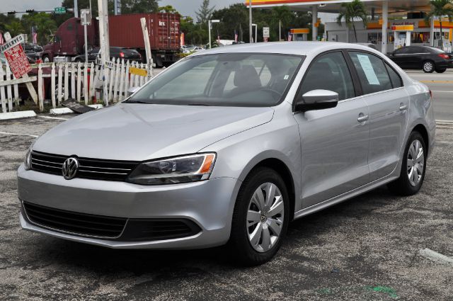 Volkswagen Jetta 2013 photo 3