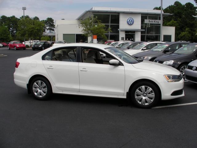 Volkswagen Jetta 2013 photo 1