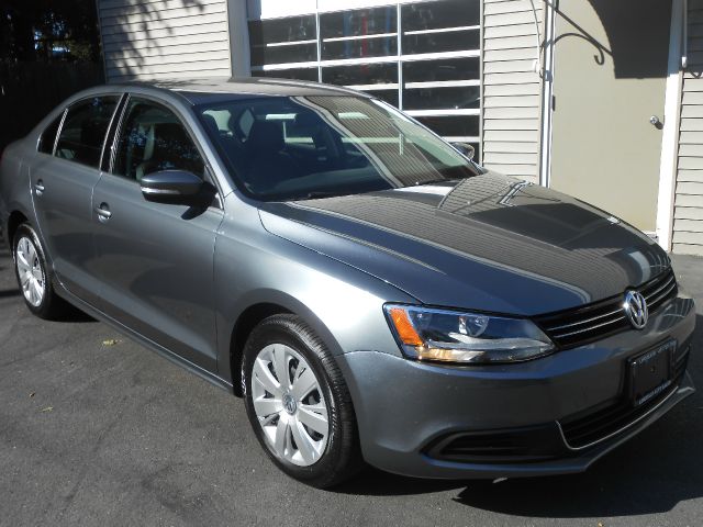 Volkswagen Jetta 2013 photo 4