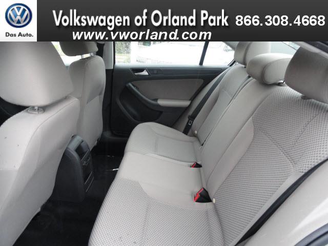 Volkswagen Jetta 2013 photo 1