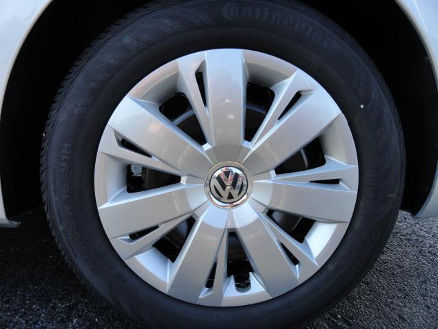 Volkswagen Jetta 2013 photo 2