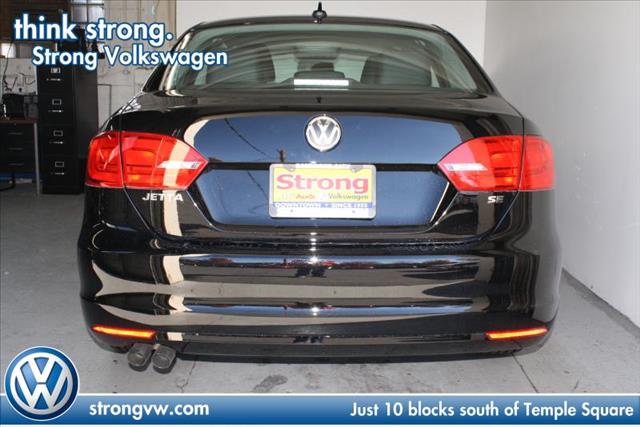 Volkswagen Jetta 2014 photo 4