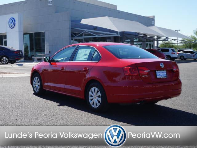 Volkswagen Jetta 2014 photo 3