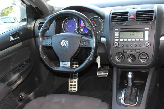 Volkswagen Jetta GLI 2008 photo 8