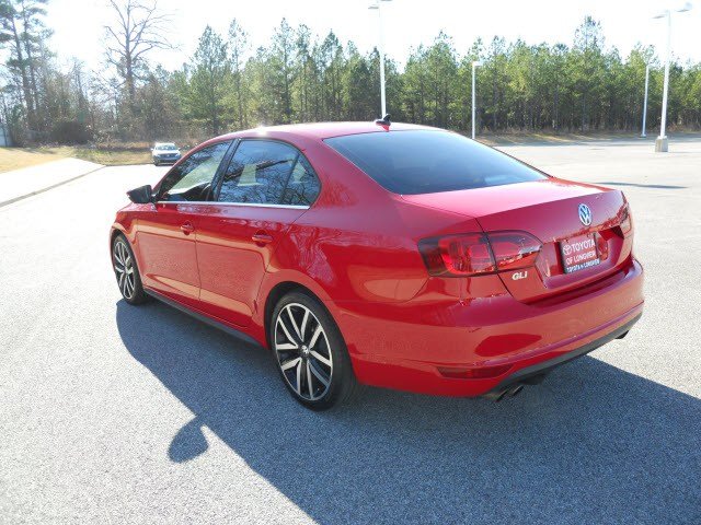 Volkswagen Jetta GLI 2012 photo 2