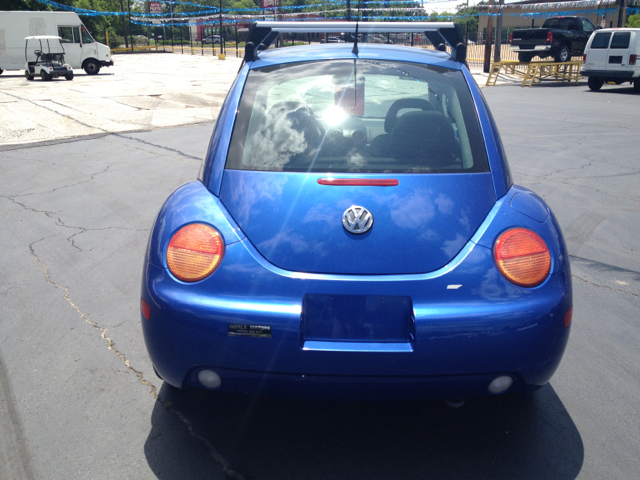 Volkswagen New Beetle 1998 photo 6