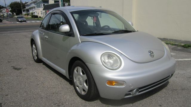 Volkswagen New Beetle 1998 photo 3