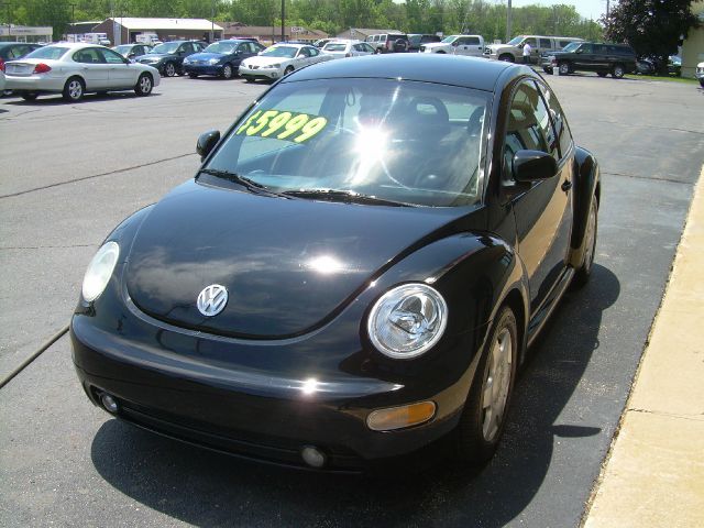 Volkswagen New Beetle 1998 photo 4