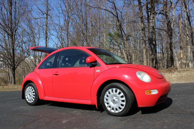 Volkswagen New Beetle 1999 photo 1