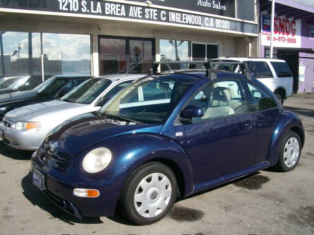 Volkswagen New Beetle 1999 photo 2