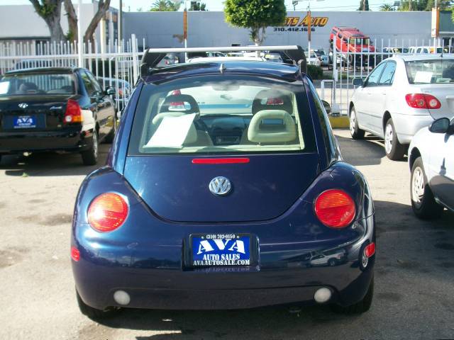 Volkswagen New Beetle 1999 photo 4