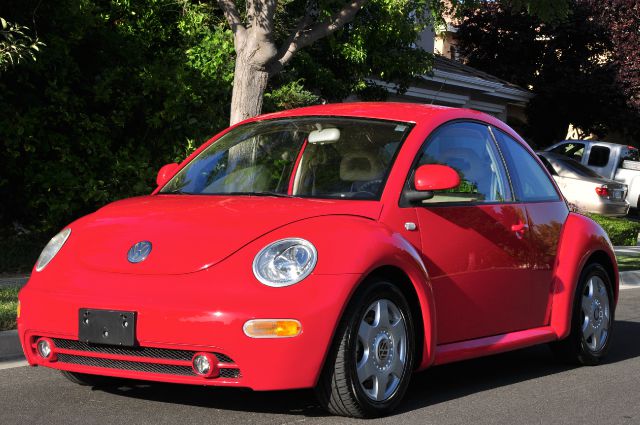 Volkswagen New Beetle 1999 photo 2