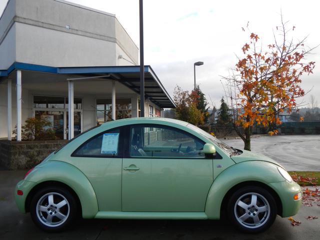 Volkswagen New Beetle 1999 photo 2