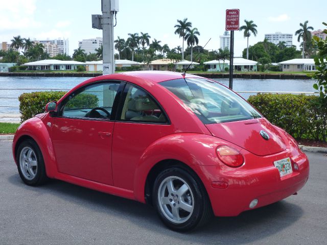 Volkswagen New Beetle 1999 photo 9