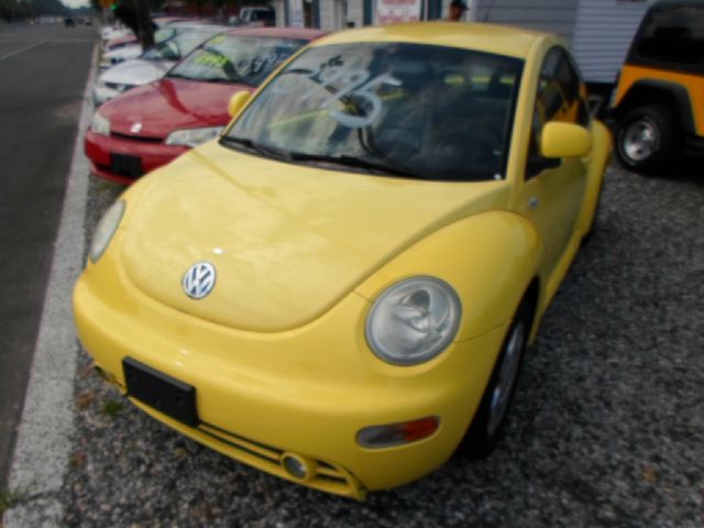 Volkswagen New Beetle 1999 photo 1