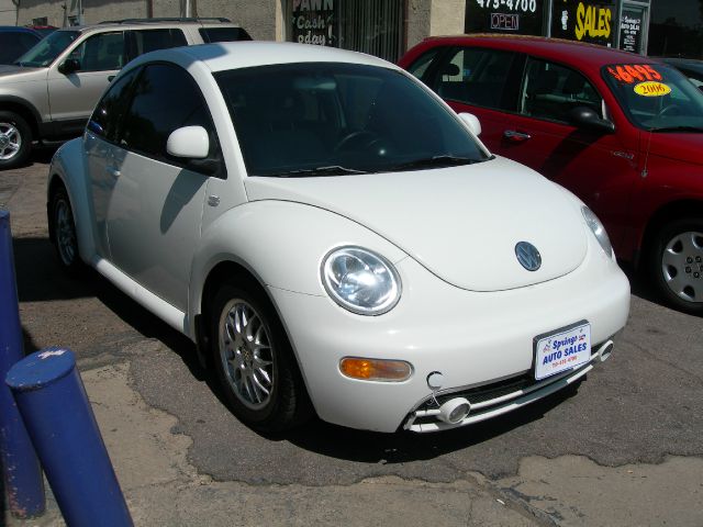 Volkswagen New Beetle 1999 photo 4