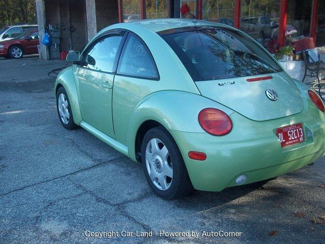 Volkswagen New Beetle 2000 photo 4