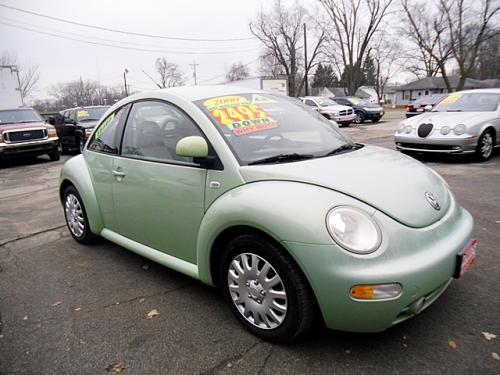 Volkswagen New Beetle 2000 photo 1