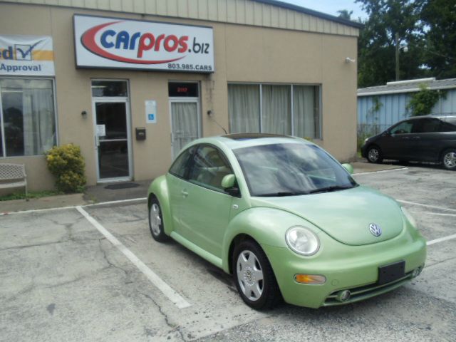 Volkswagen New Beetle 2000 photo 4