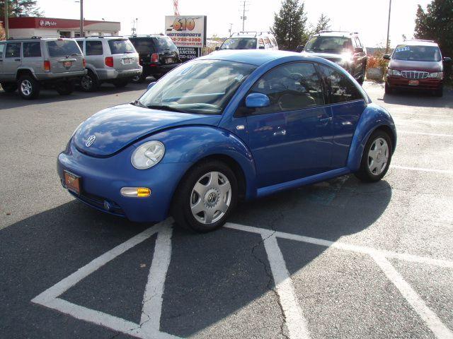 Volkswagen New Beetle TRD Limited Hatchback