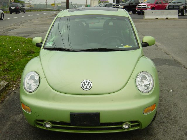 Volkswagen New Beetle 2001 photo 8