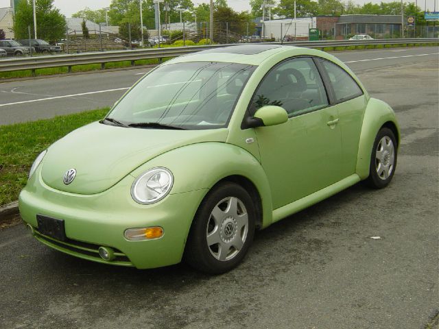 Volkswagen New Beetle 2001 photo 9