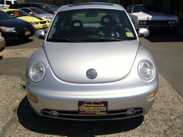 Volkswagen New Beetle 2001 photo 5